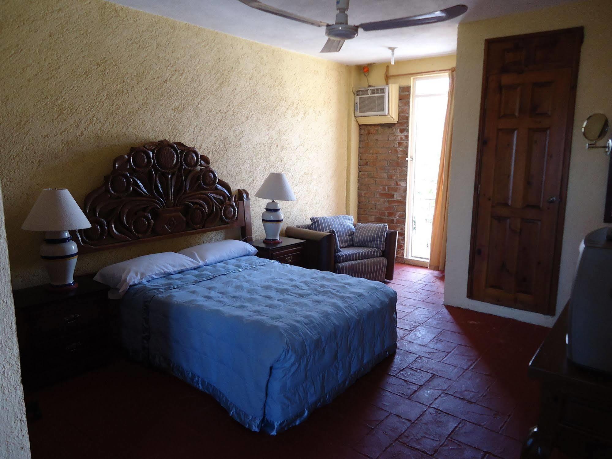 Hotel Baja Cabo à Cabo San Lucas Extérieur photo